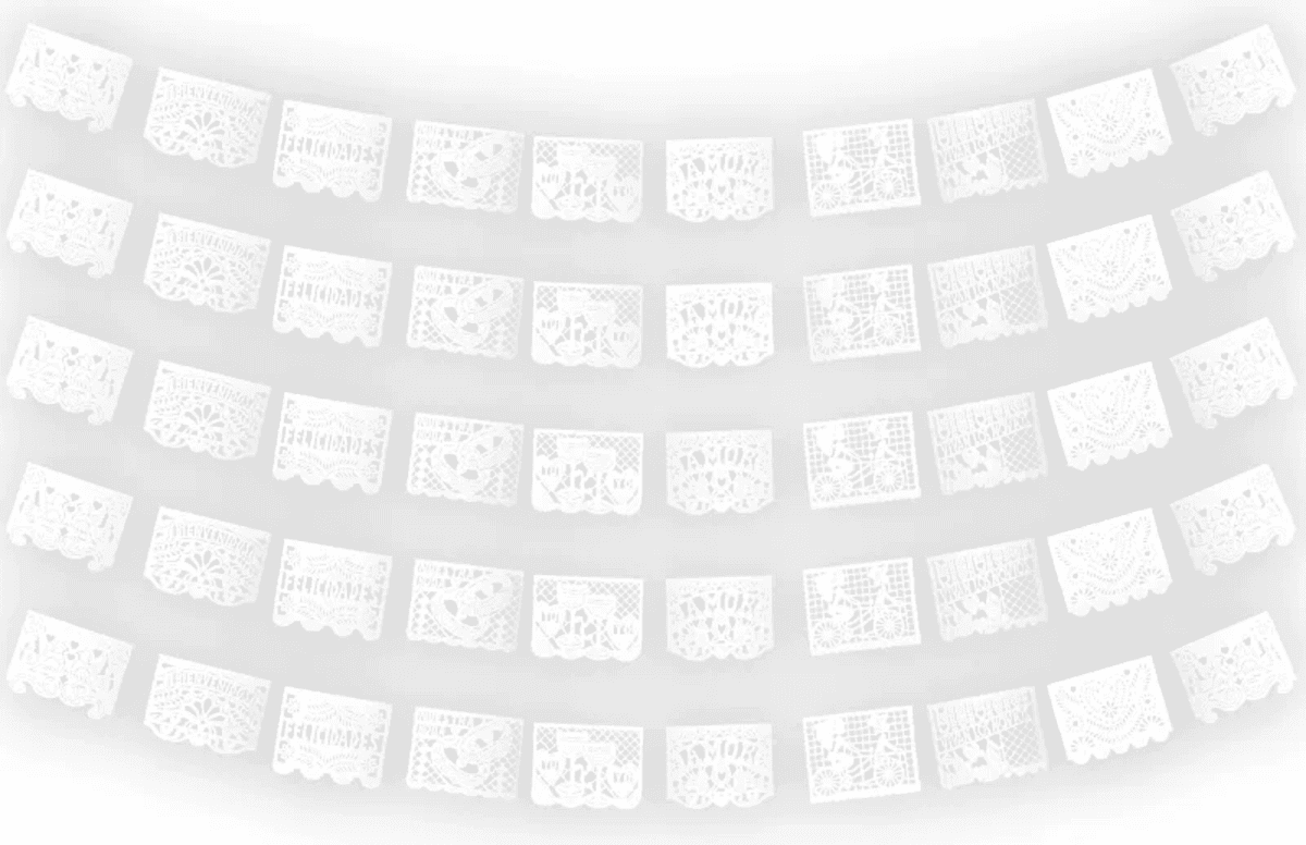 Tiras de Plástico Picado para Boda Color Blanco | DECORAMEC - Fabricado en Huixcolotla Puebla por DecorameC Enramada Tira de Plastico Picado para Boda - Papel Picado Auténtico DecorameC