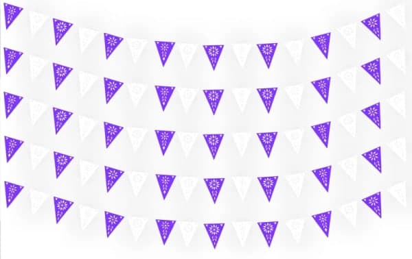 Banderín en Tira de Plástico Morado con Blanco | Resistente | Papel Picado DecorameC Huixcolotla Puebla Banderin de Tira de Plastico Morado con Blanco - Papel Picado Artesanal DecorameC